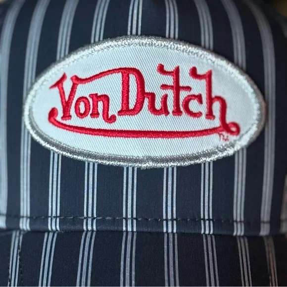 💙Sold❤️ NWT Von Dutch Navy and White Stripe Trucker Hat - SnapBack - Picture 7 of 7